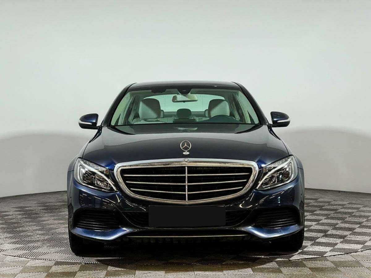 Купить Mercedes-Benz C-Класс с пробегом. Фото: #1
