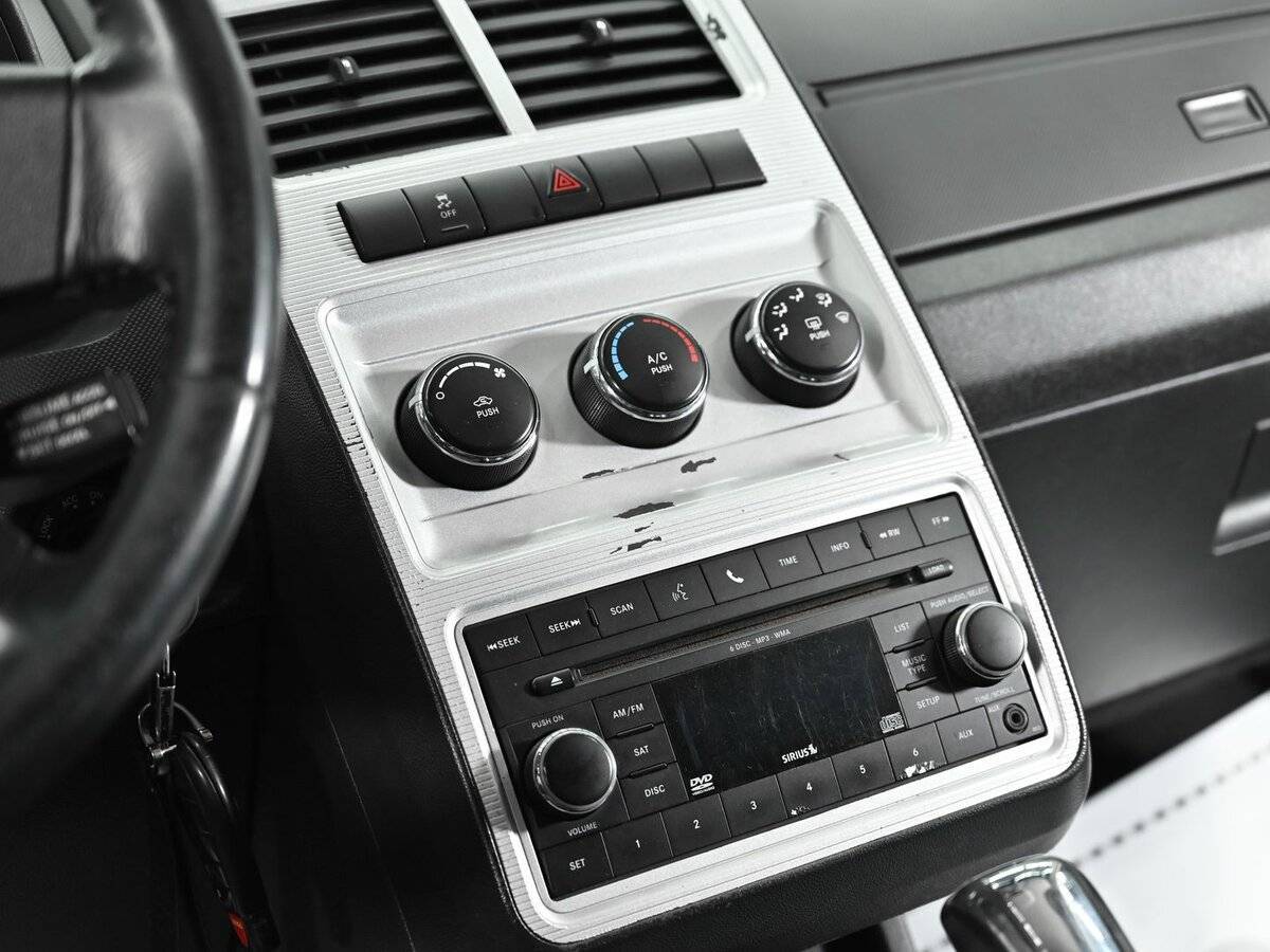 Купить Dodge Journey с пробегом. Фото: #10