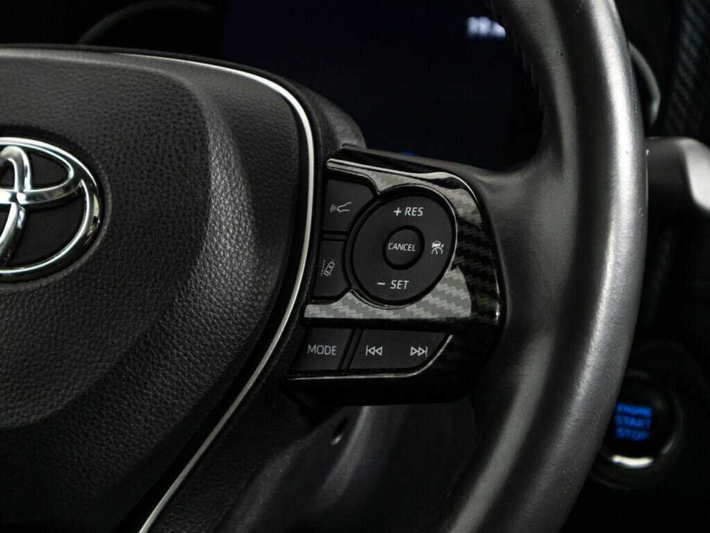 Купить Toyota RAV4 с пробегом. Фото: #22