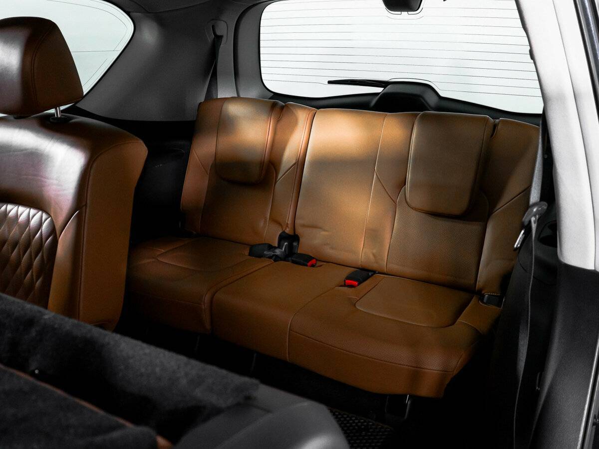Купить Infiniti QX80 с пробегом. Фото: #19