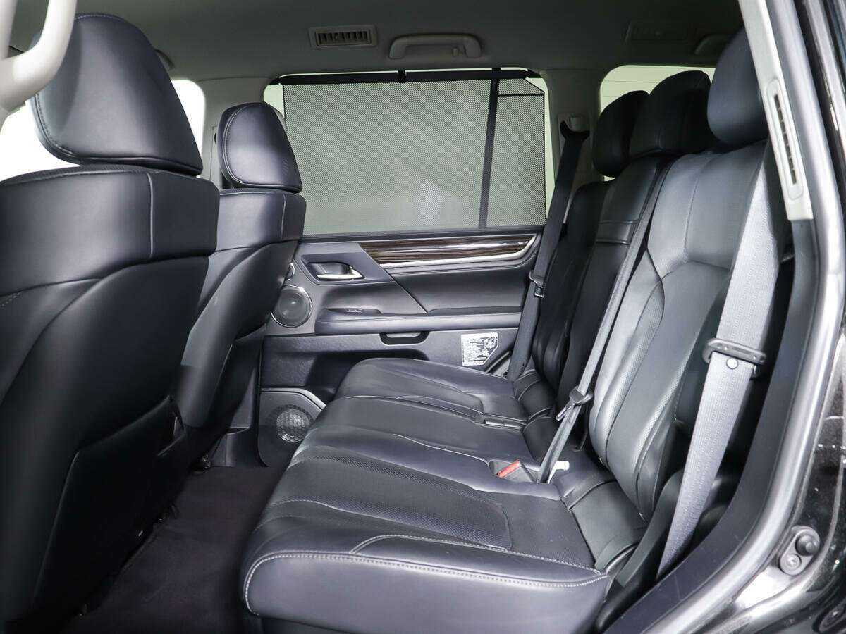 Купить Lexus LX с пробегом. Фото: #9