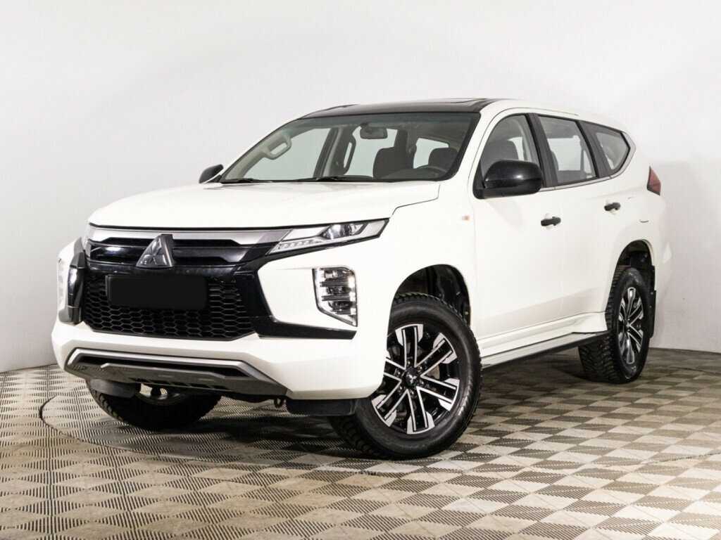 Купить Mitsubishi Montero Sport с пробегом. Посмотреть фото