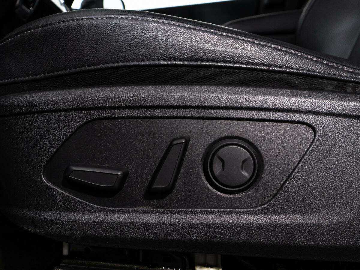Купить Kia Sorento с пробегом. Фото: #18