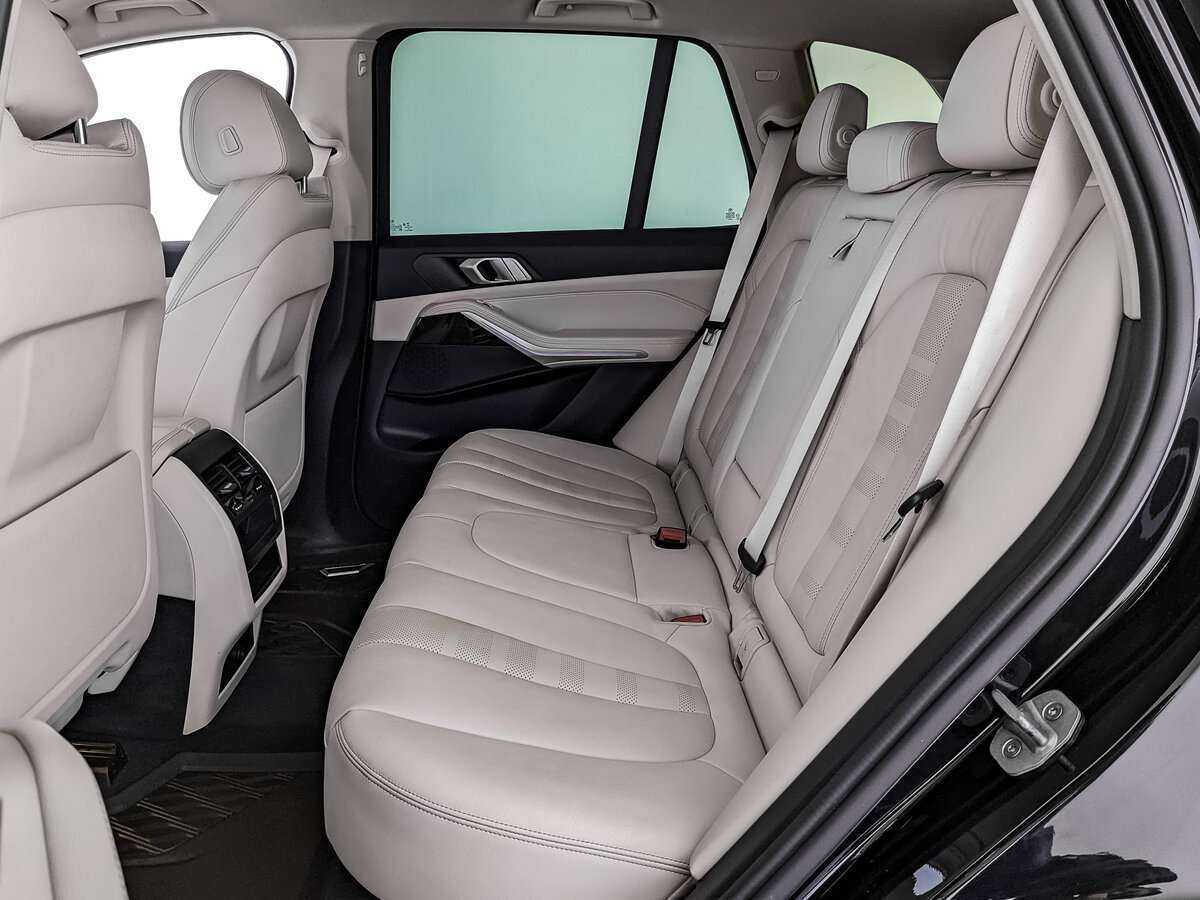 Купить BMW X5 с пробегом. Фото: #13