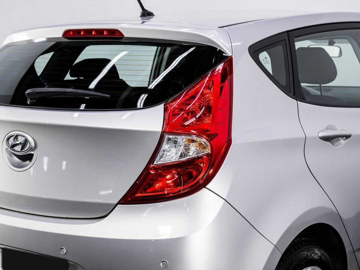 Купить Hyundai Solaris с пробегом. Фото: #23