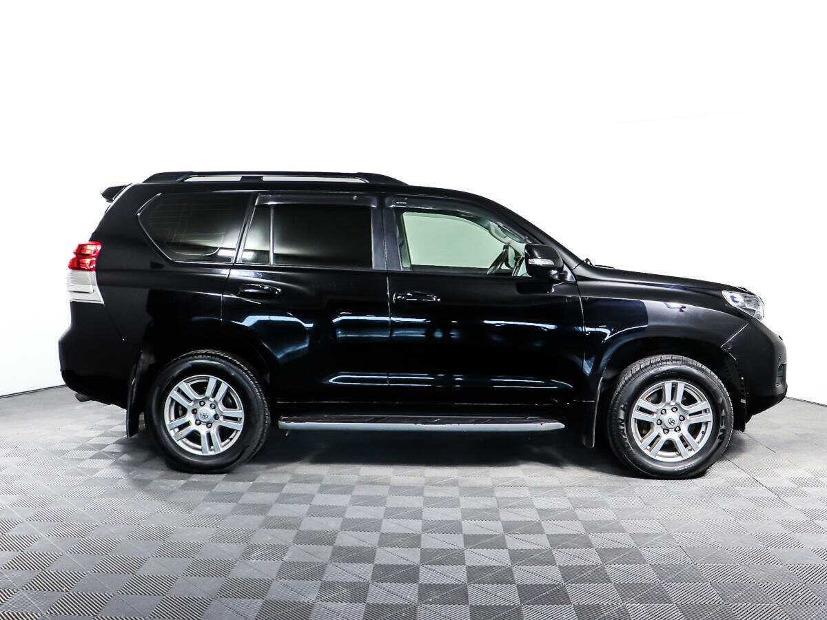 Купить Toyota Land Cruiser Prado с пробегом. Фото: #1