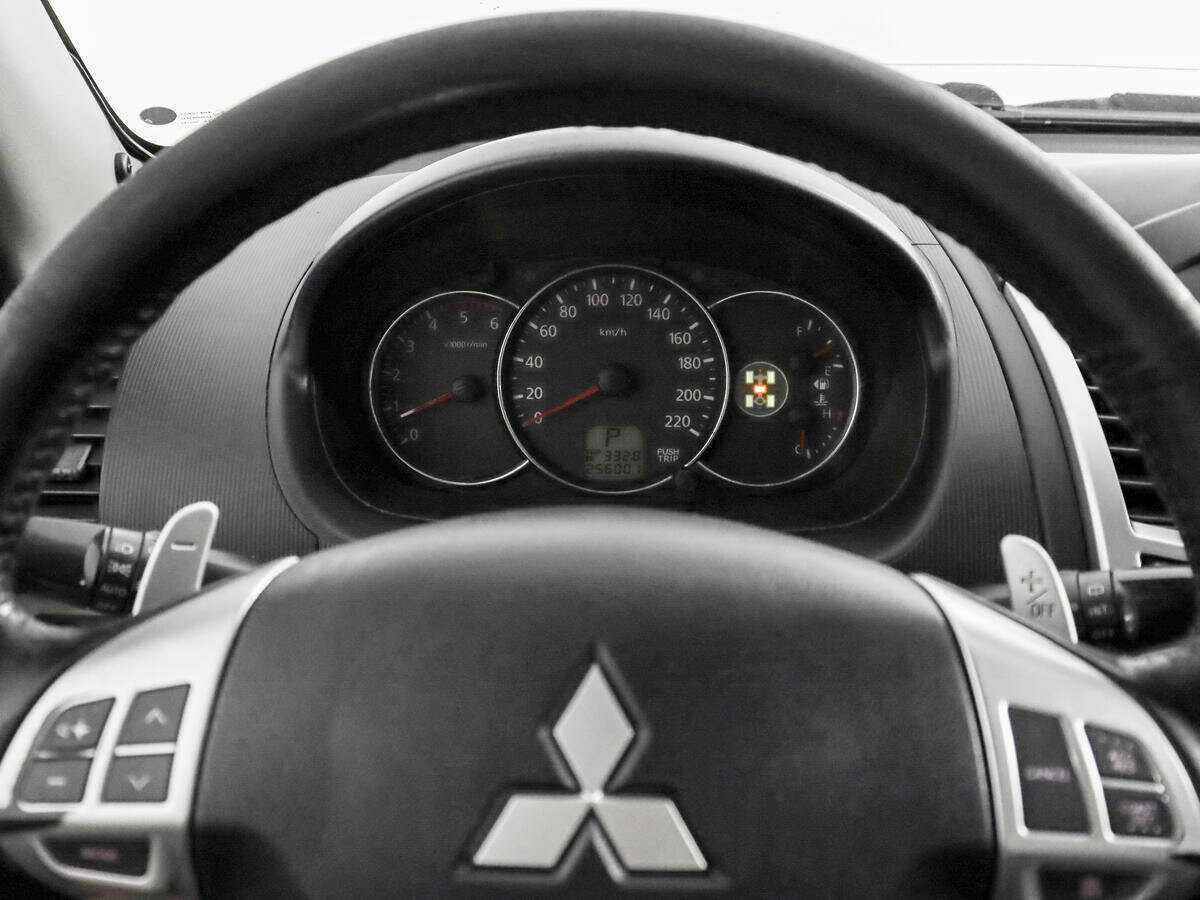 Купить Mitsubishi Pajero Sport с пробегом. Фото: #15