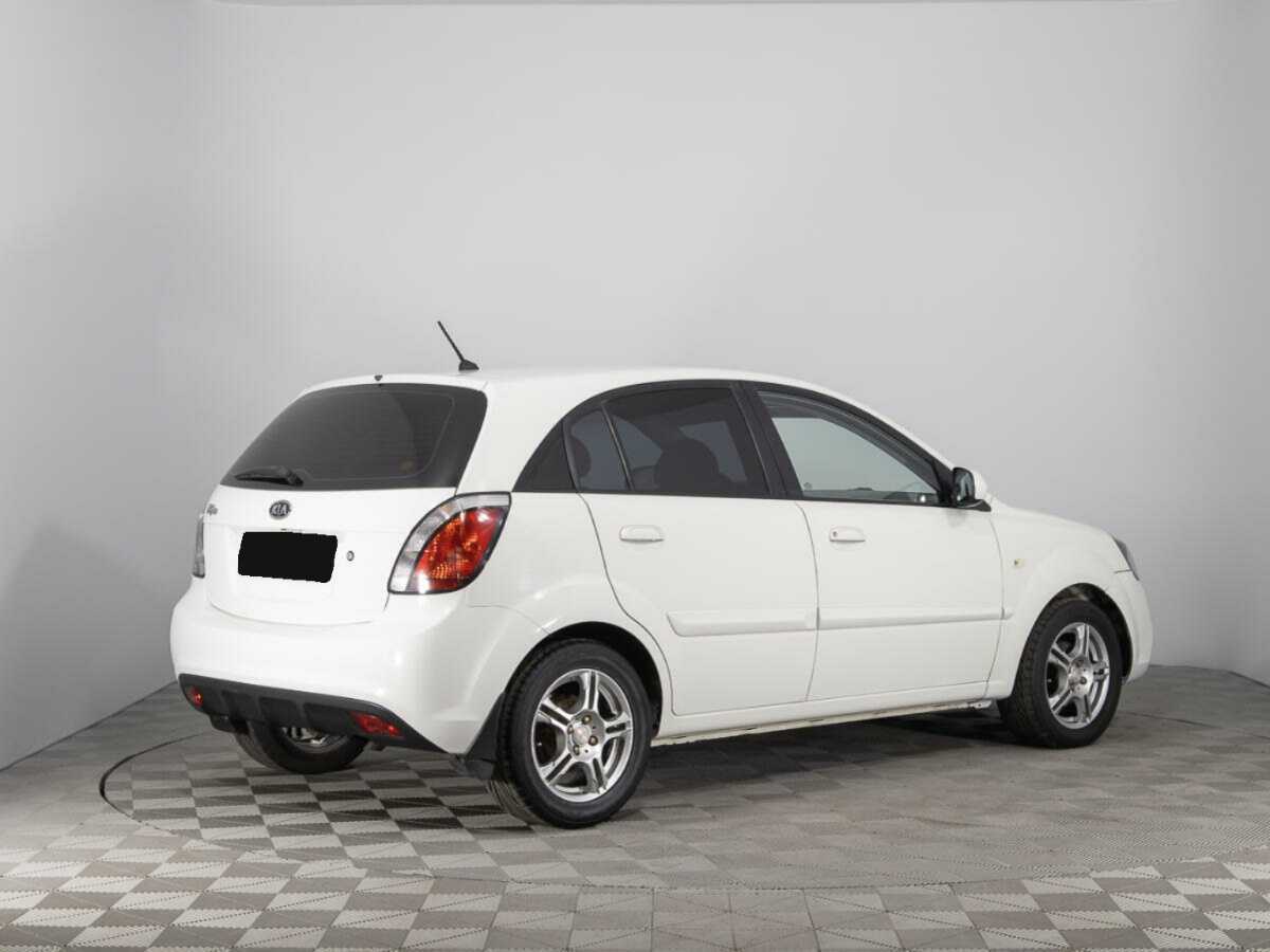 Купить Kia Rio с пробегом. Фото: #4
