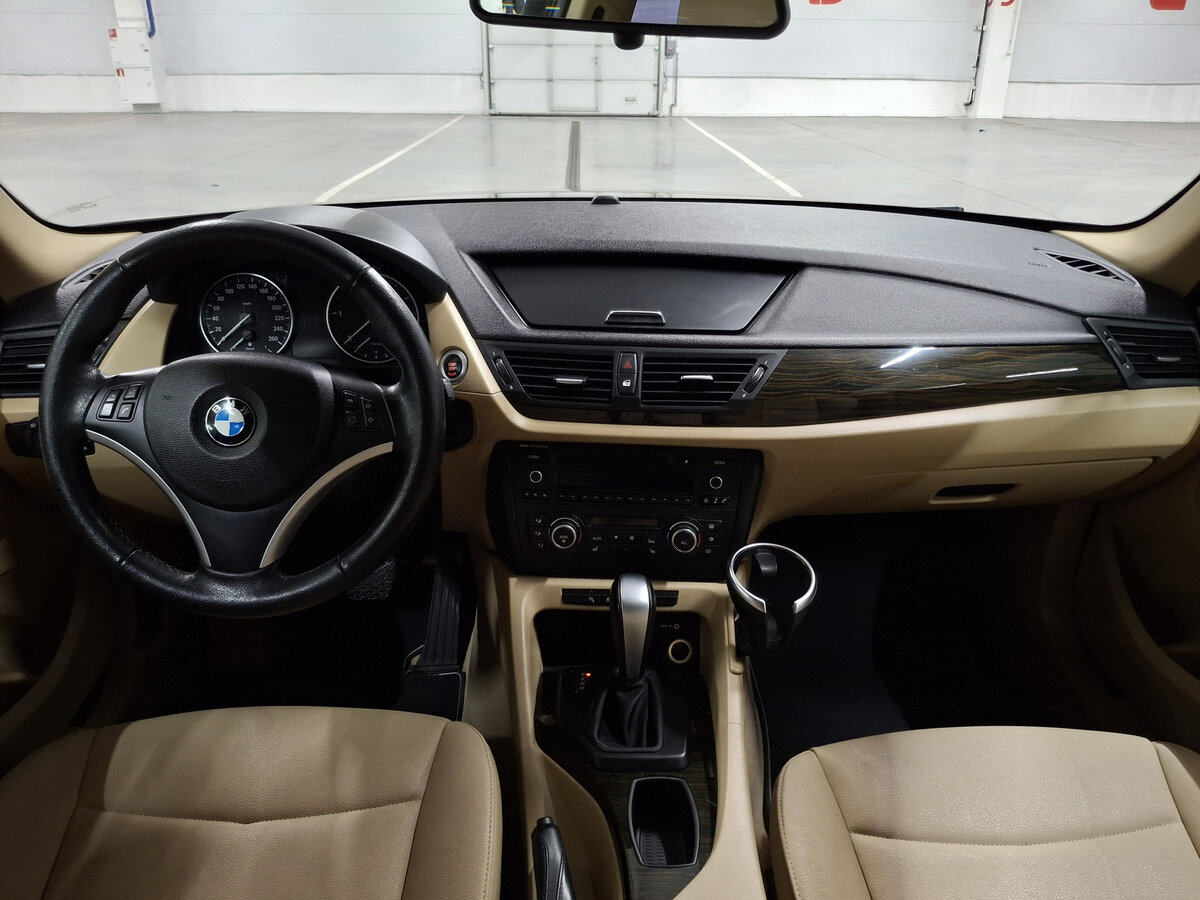 Купить BMW X1 с пробегом. Фото: #13