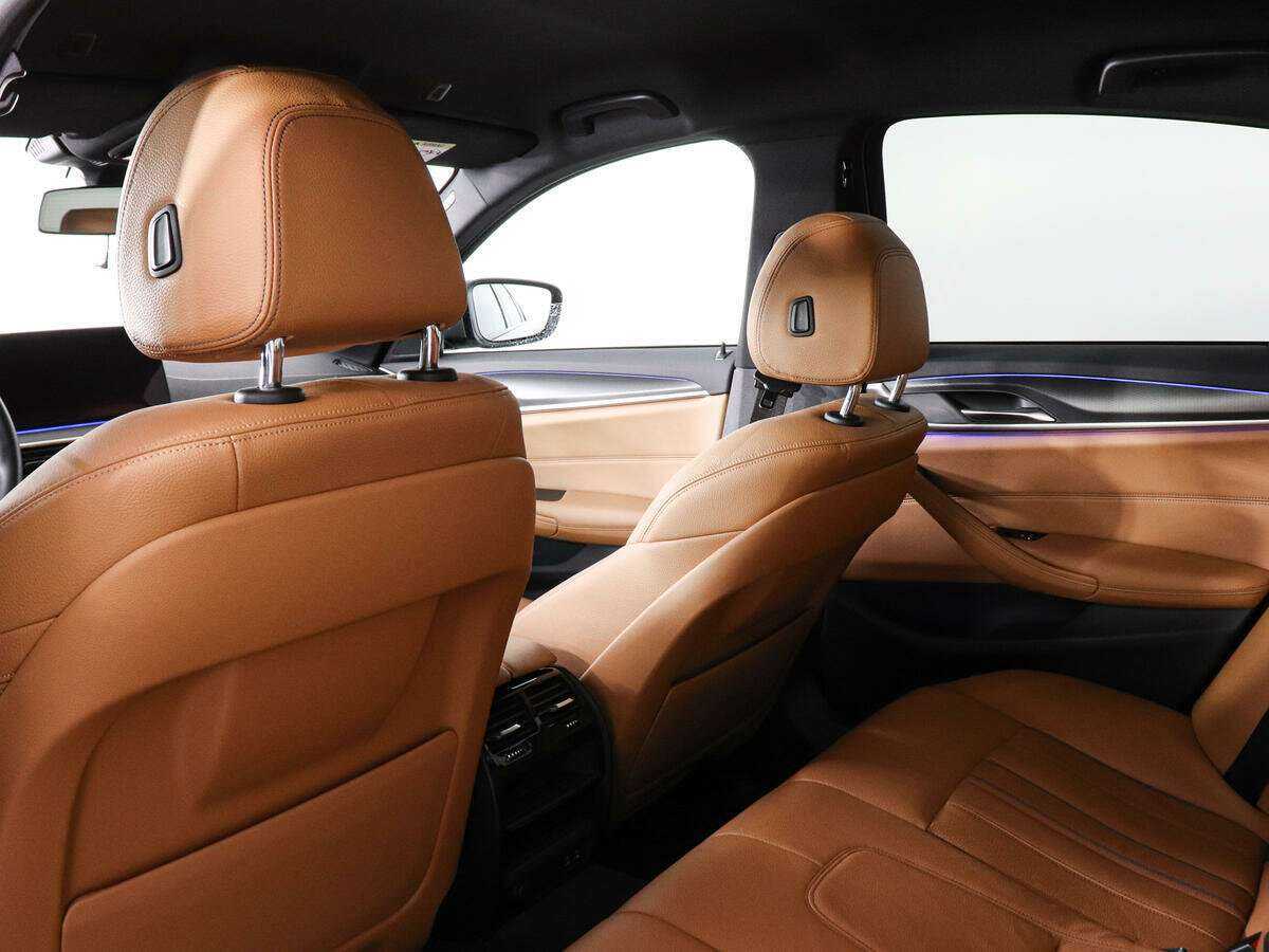 Купить BMW 5 серии с пробегом. Фото: #9