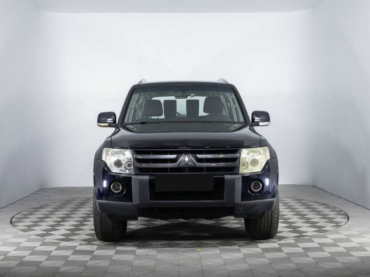 Купить Mitsubishi Pajero с пробегом. Фото: #1