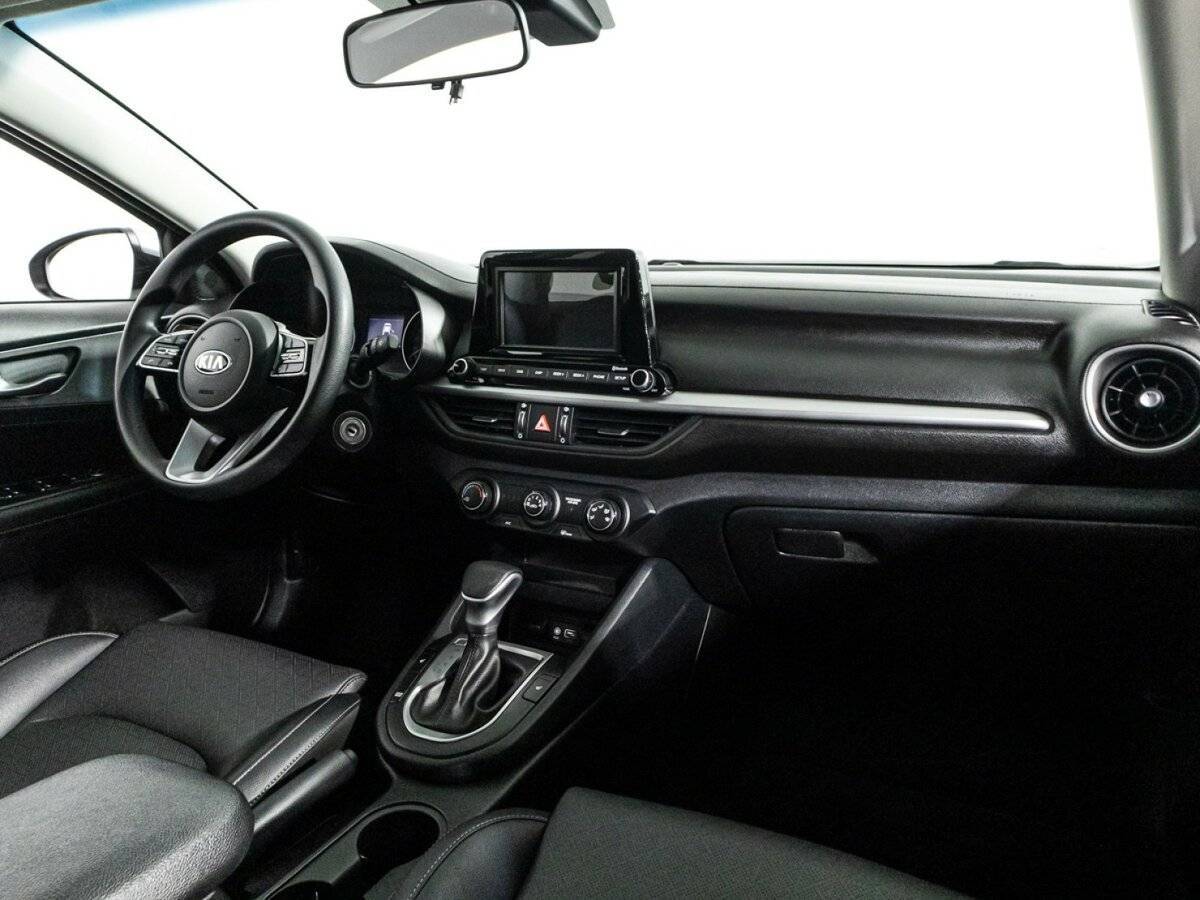 Купить Kia K3 с пробегом. Фото: #8