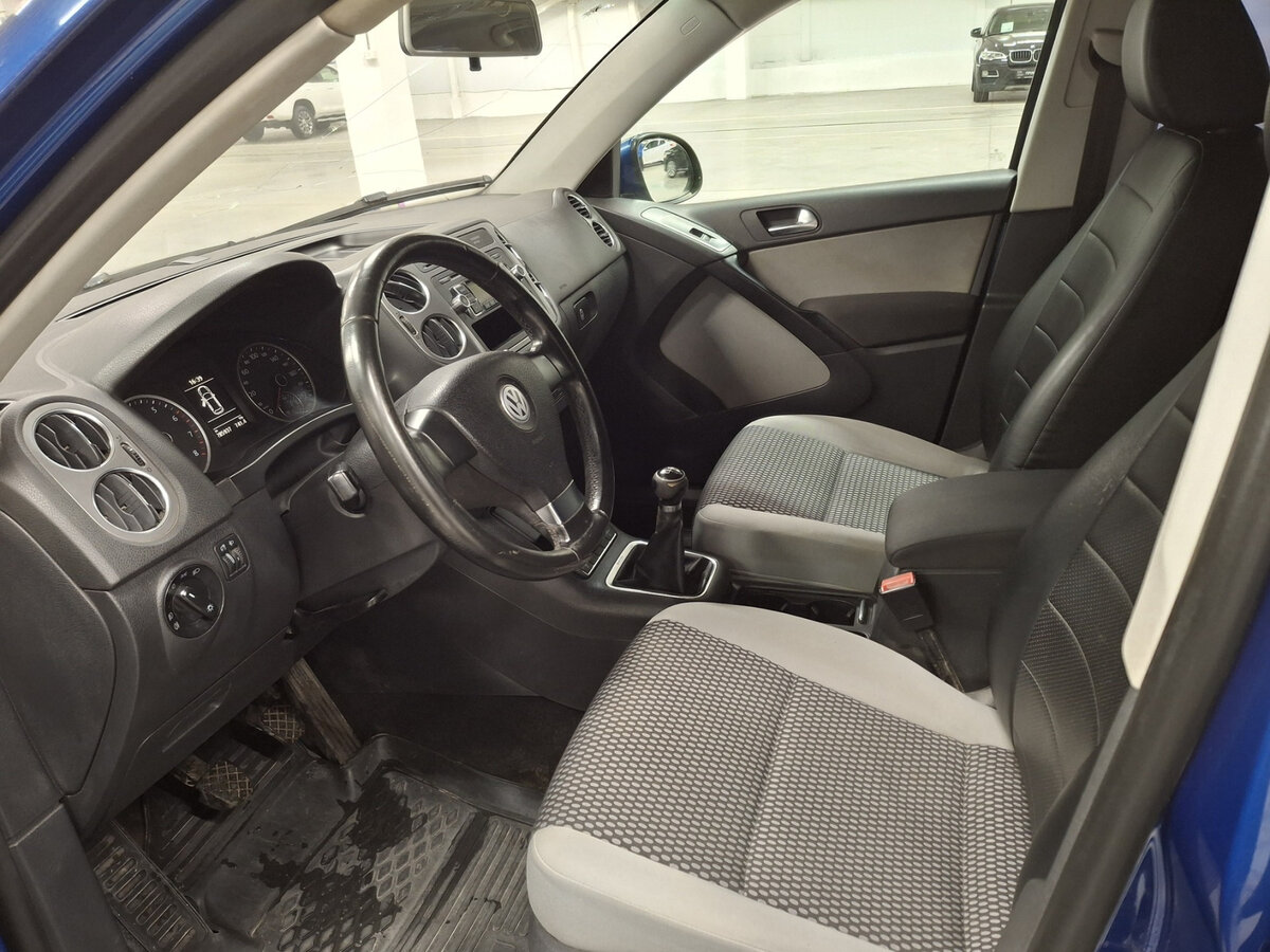 Купить Volkswagen Tiguan с пробегом. Фото: #15