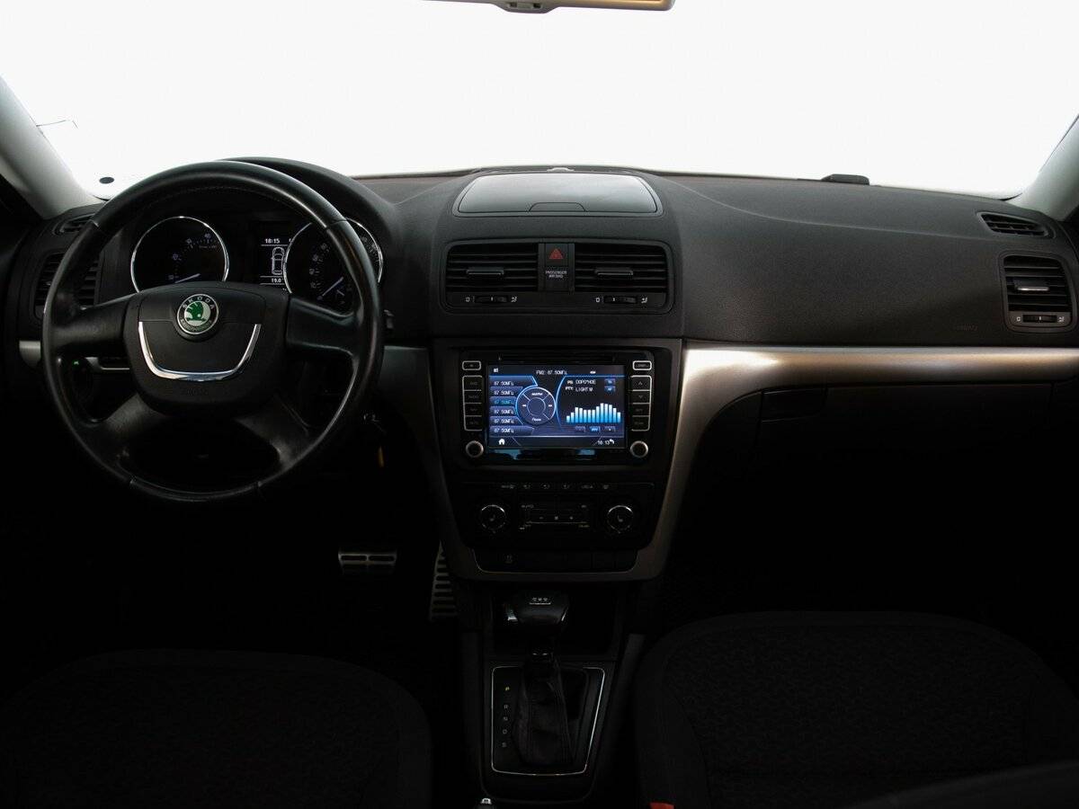 Купить Skoda Yeti с пробегом. Фото: #7