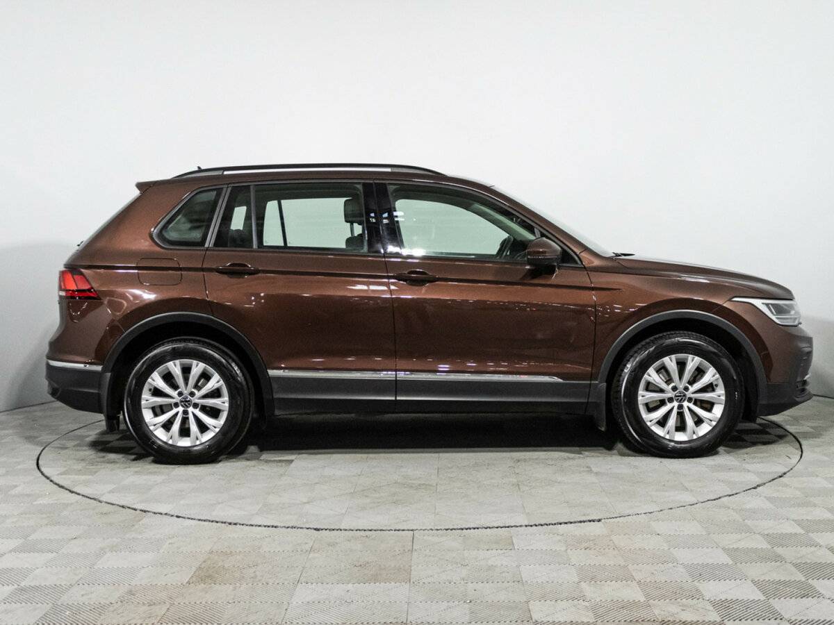 Купить Volkswagen Tiguan с пробегом. Фото: #3