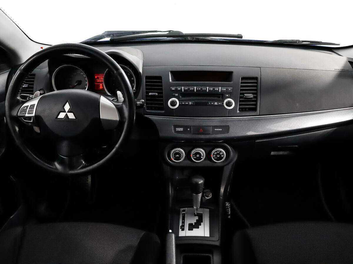 Купить Mitsubishi Lancer с пробегом. Фото: #11