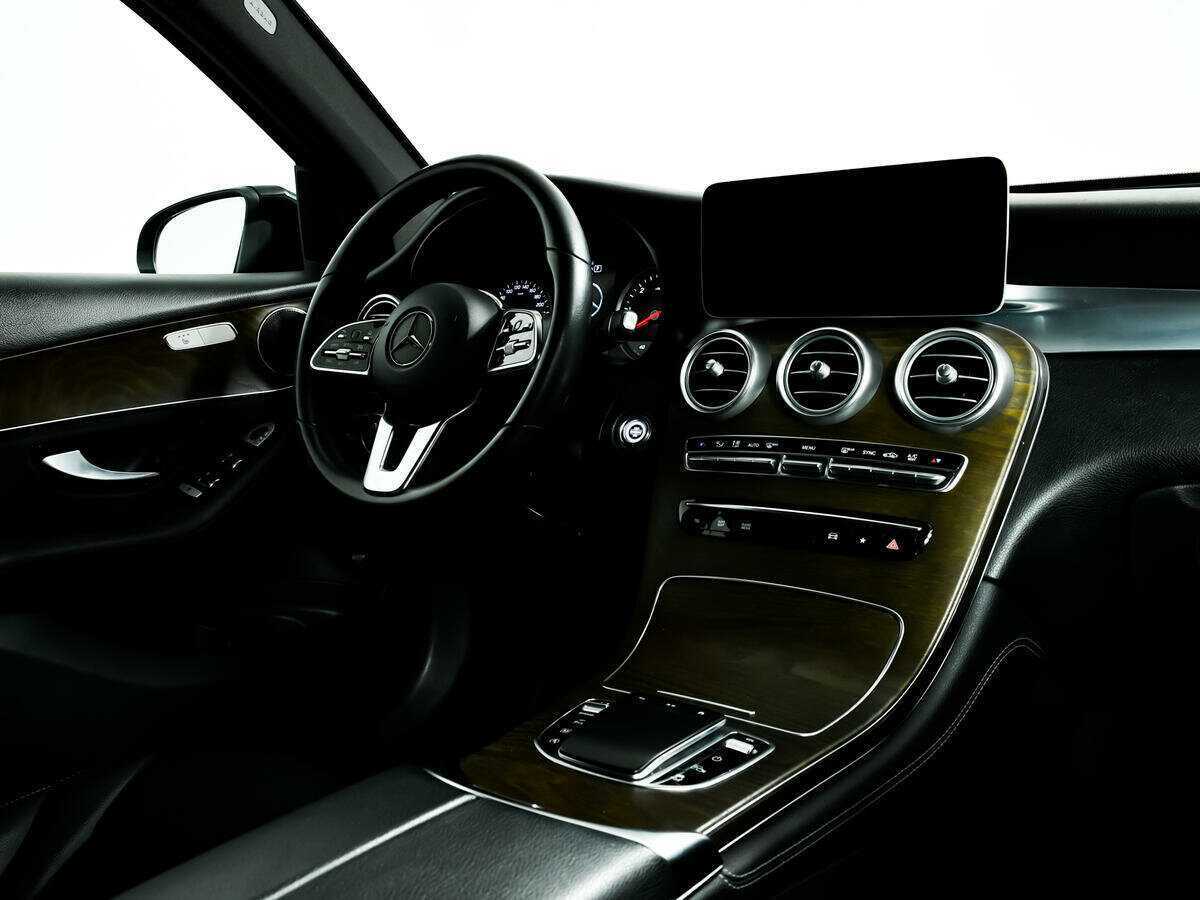 Купить Mercedes-Benz GLC с пробегом. Фото: #8