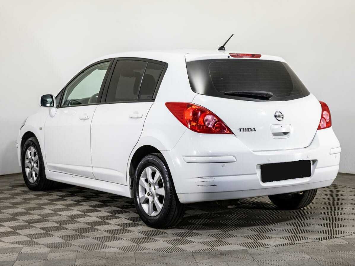 Купить Nissan Tiida с пробегом. Фото: #6