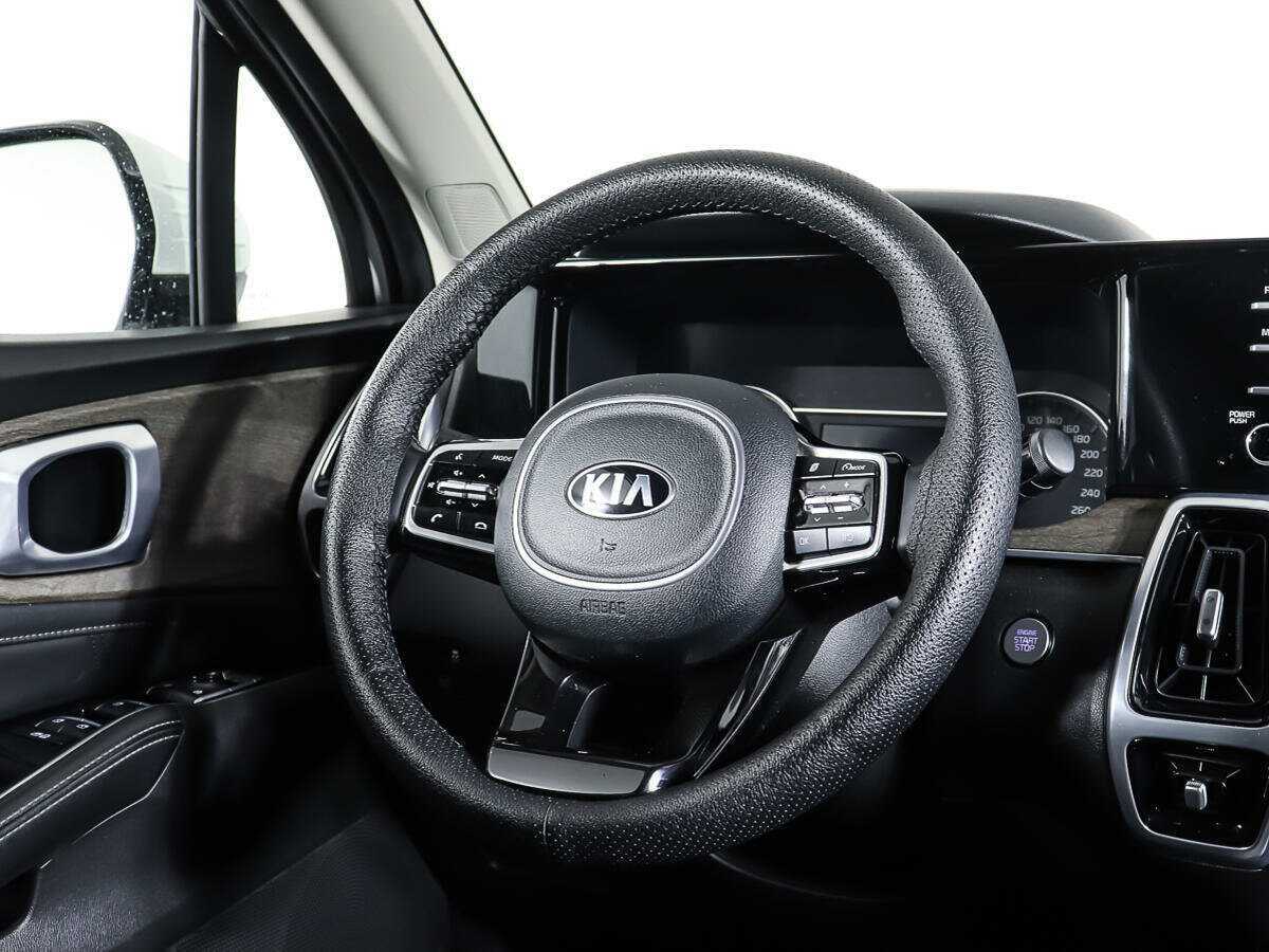 Купить Kia Sorento с пробегом. Фото: #14