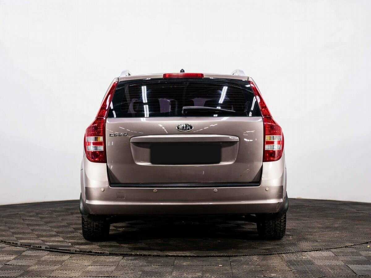 Купить Kia Ceed с пробегом. Фото: #4