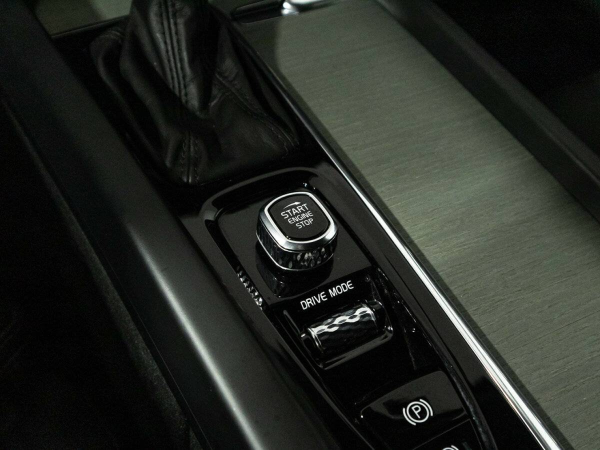 Купить Volvo S60 с пробегом. Фото: #18