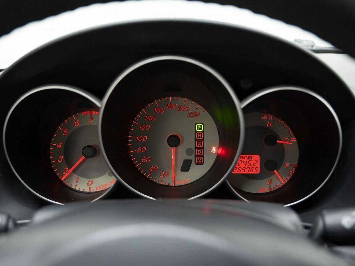 Купить Mazda 3 с пробегом. Фото: #15
