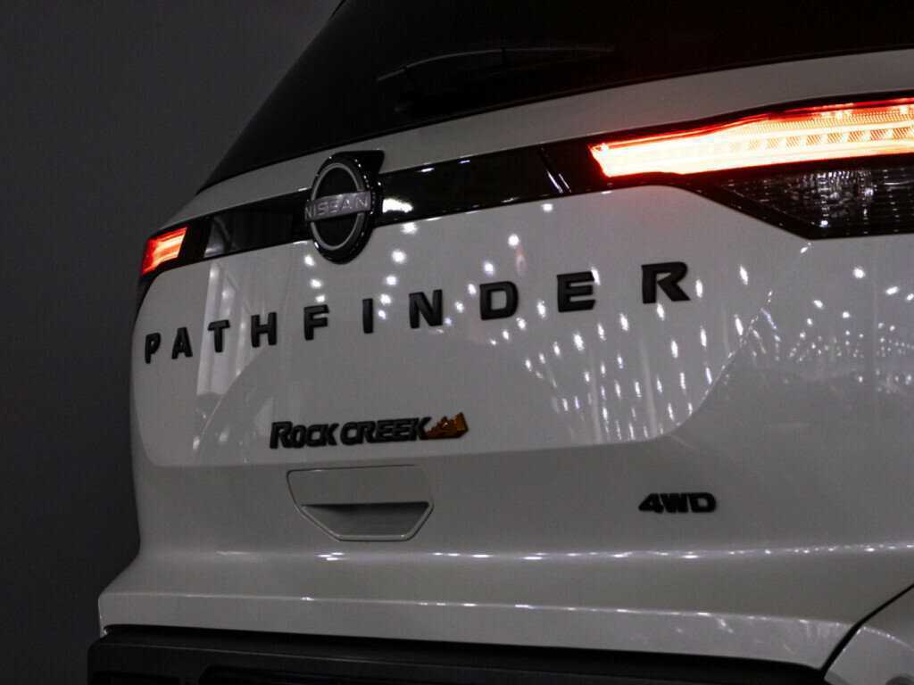 Купить Nissan Pathfinder с пробегом. Фото: #23