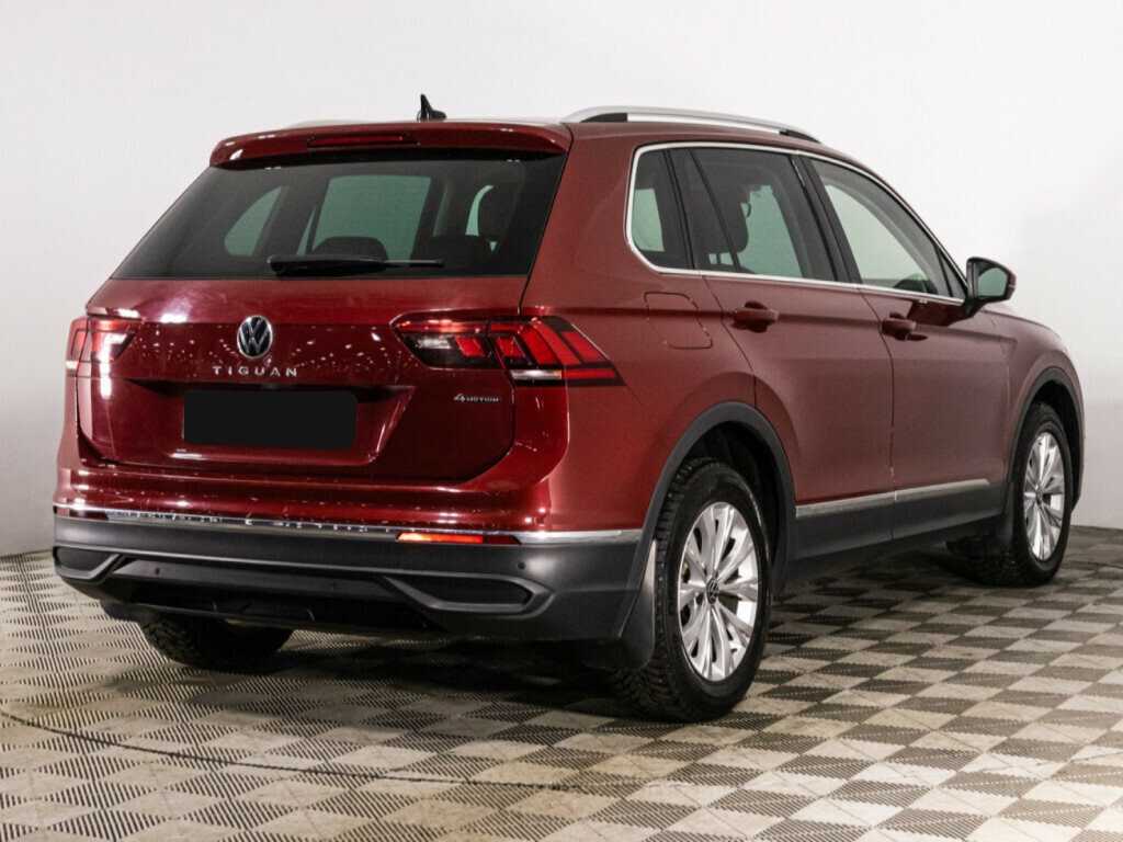 Купить Volkswagen Tiguan с пробегом. Фото: #4