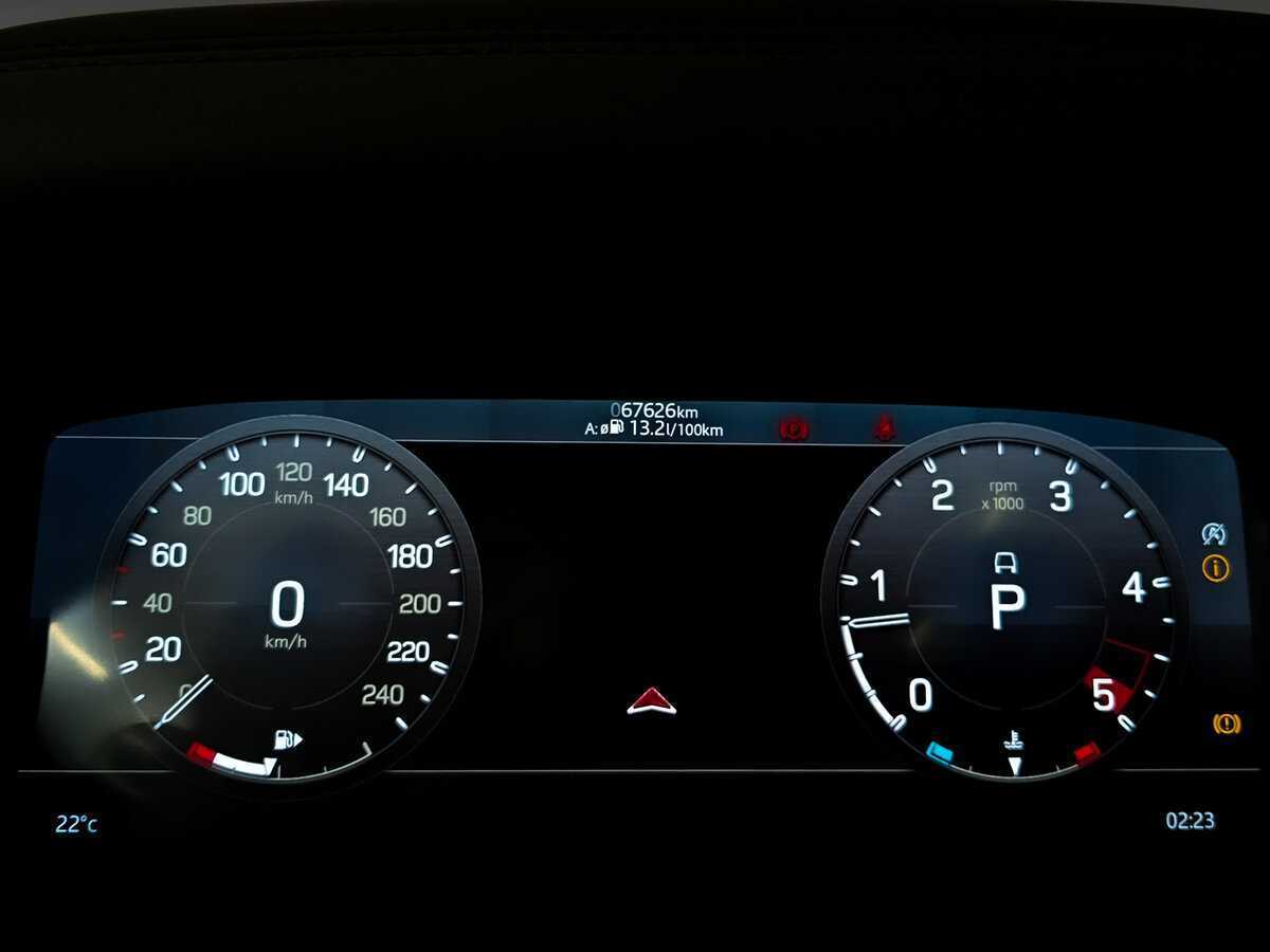 Купить Land Rover Defender с пробегом. Фото: #12