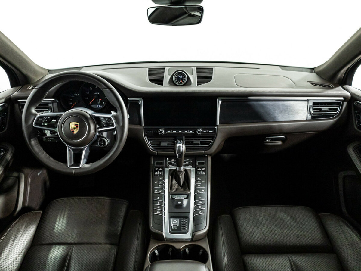 Купить Porsche Macan с пробегом. Фото: #10