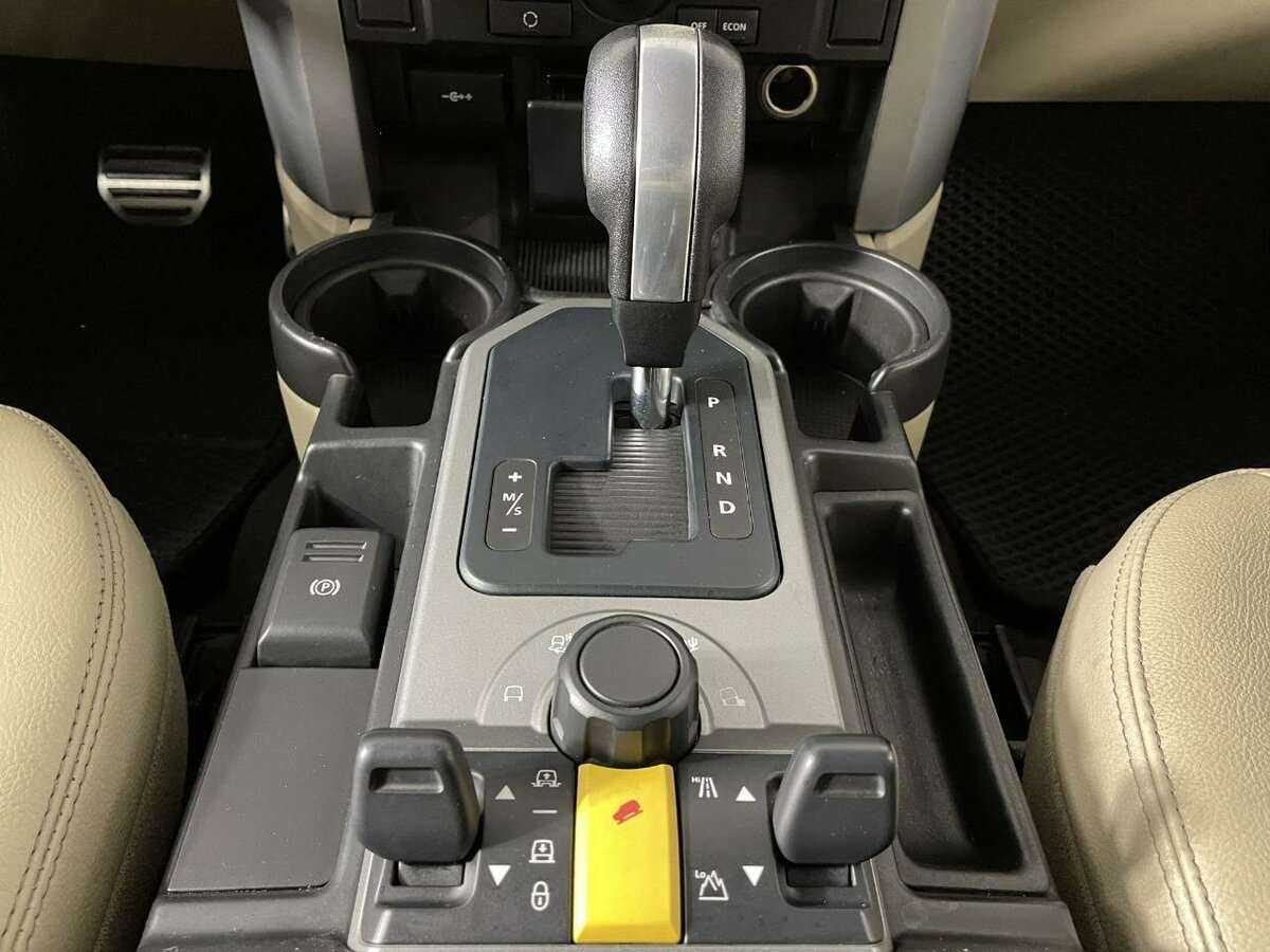 Купить Land Rover Discovery с пробегом. Фото: #12