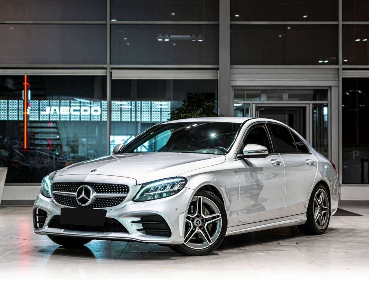 Купить Mercedes-Benz C-Класс с пробегом. Посмотреть фото