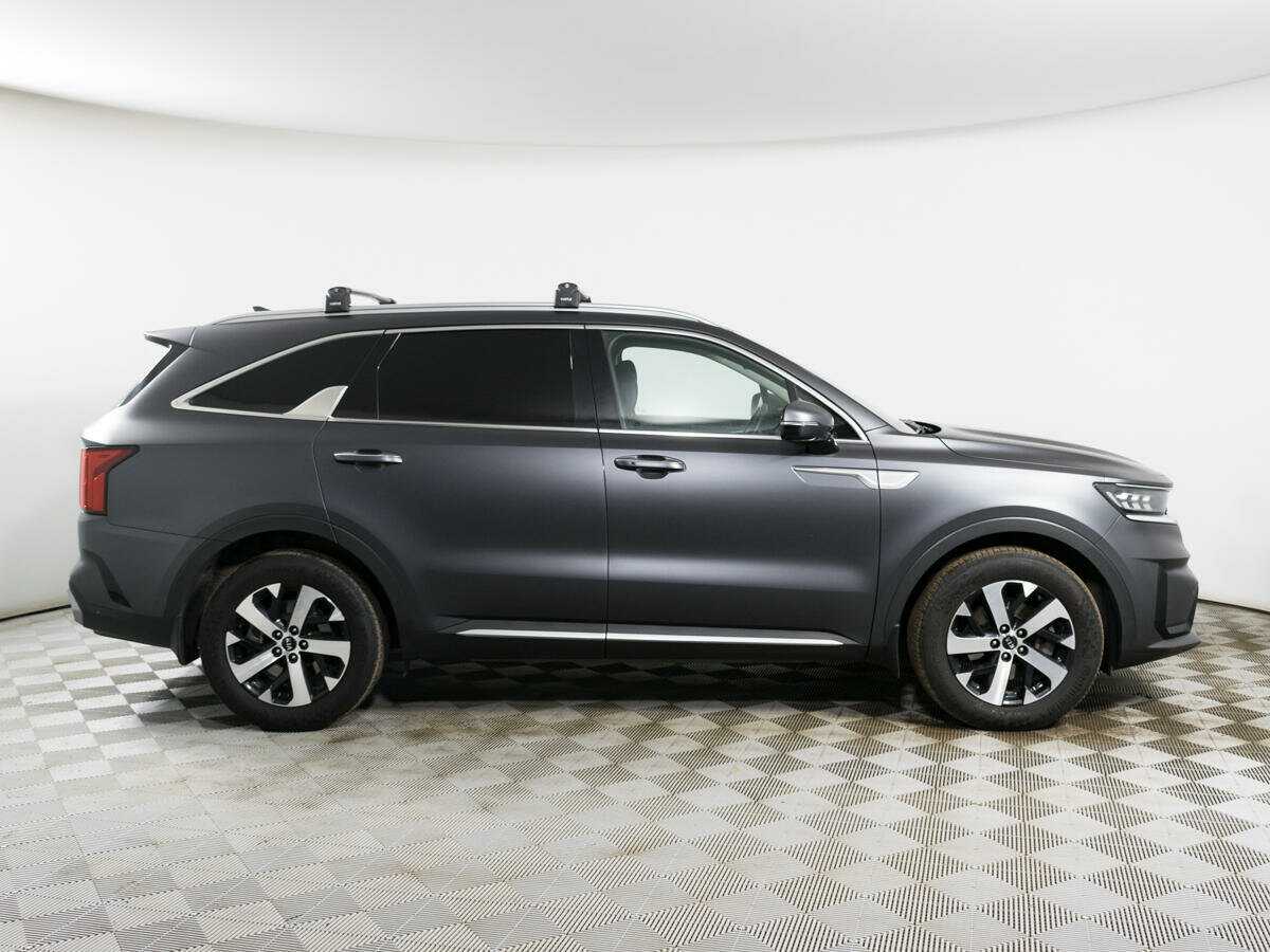 Купить Kia Sorento с пробегом. Фото: #3