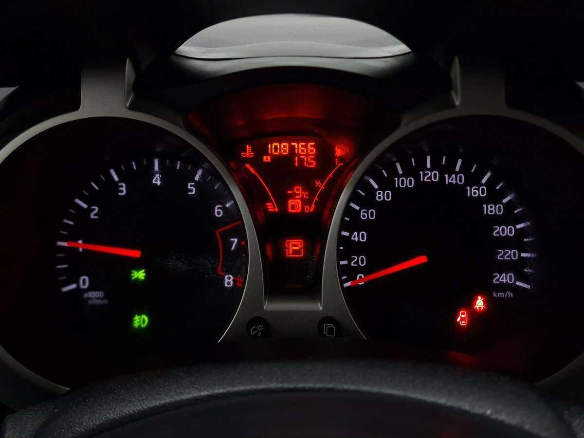 Купить Nissan Juke с пробегом. Фото: #3