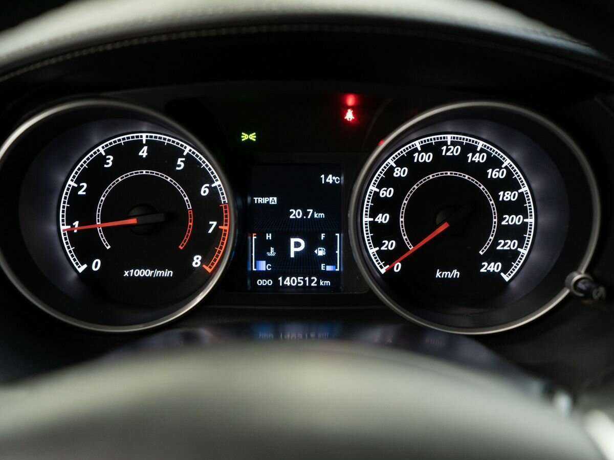 Купить Mitsubishi Outlander с пробегом. Фото: #10
