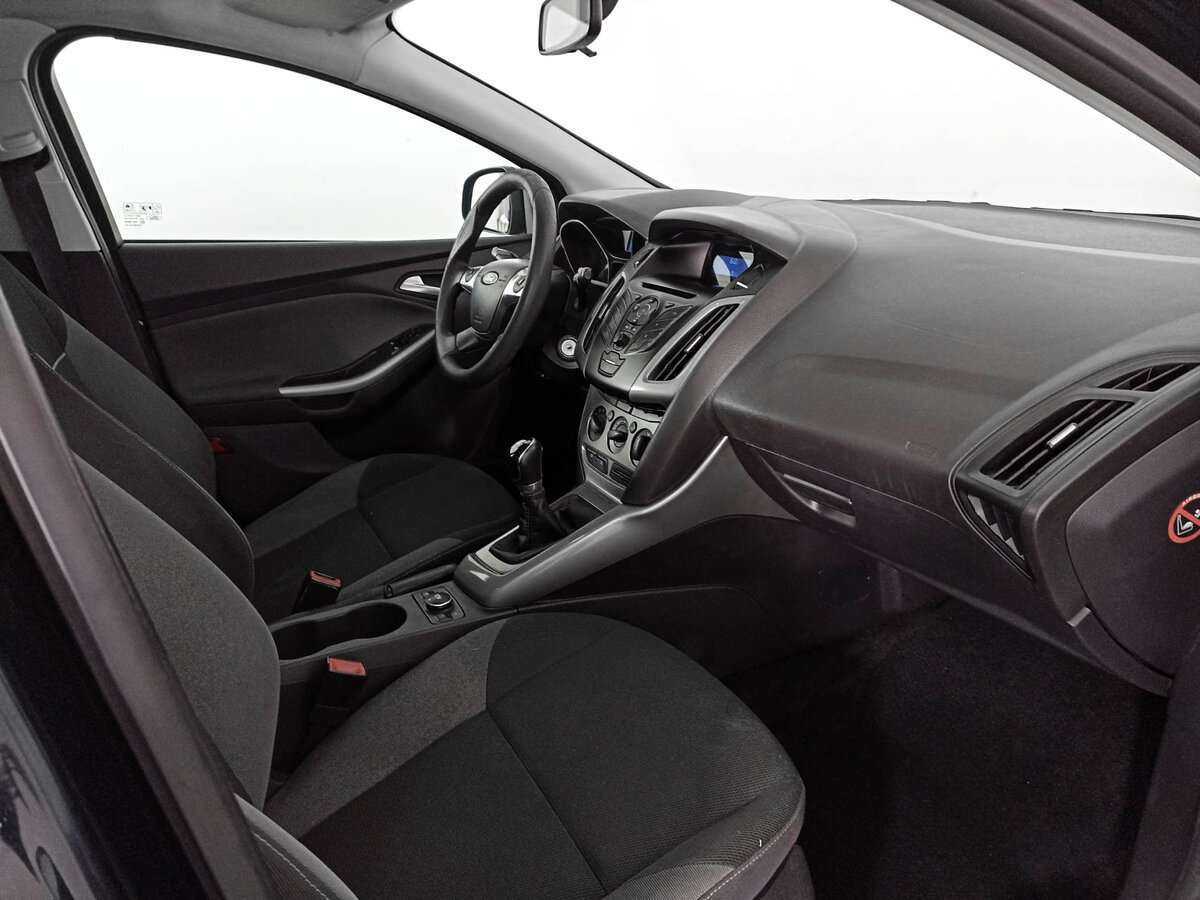 Купить Ford Focus с пробегом. Фото: #7