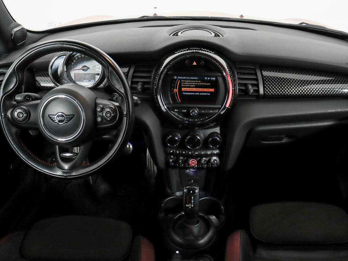 Купить Mini Hatch с пробегом. Фото: #11