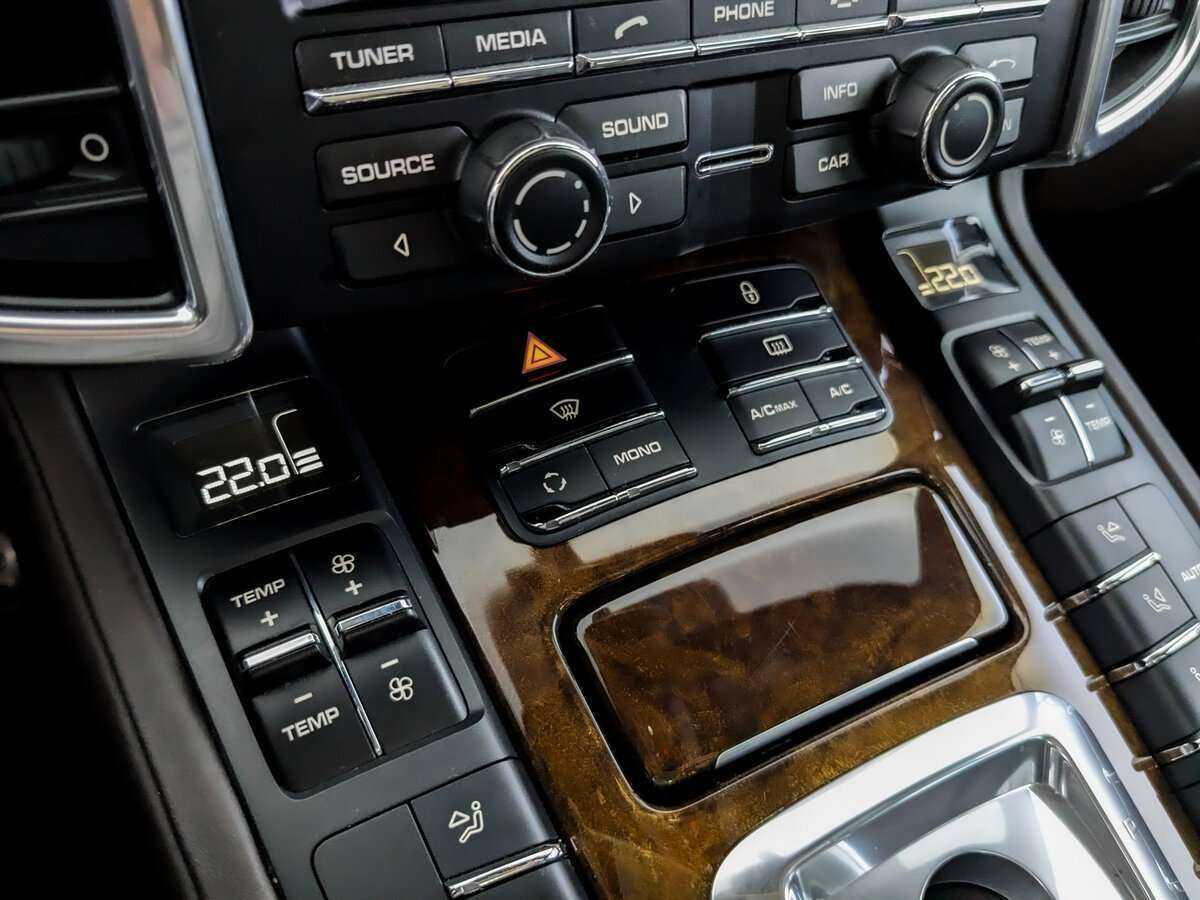 Купить Porsche Cayenne с пробегом. Фото: #22