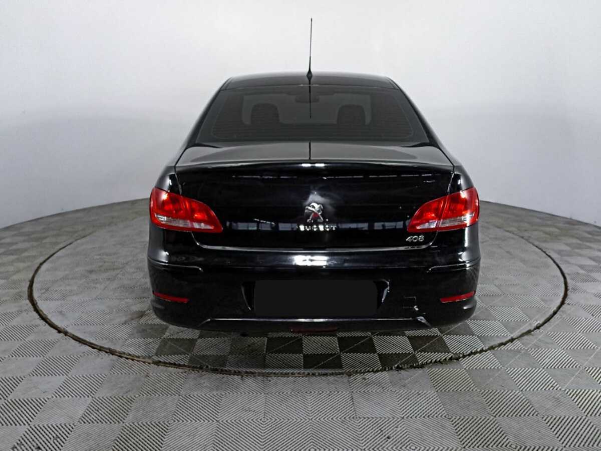 Купить Peugeot 408 с пробегом. Фото: #4