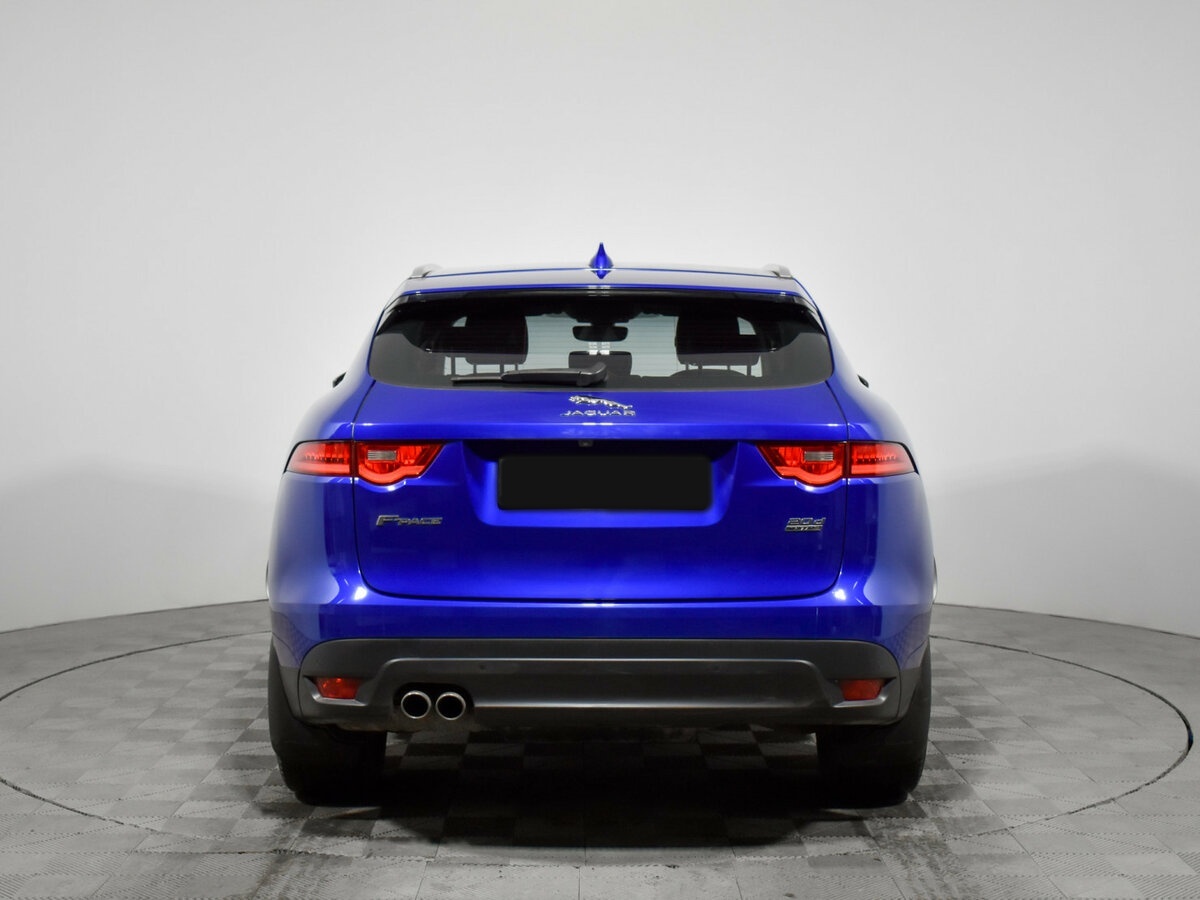 Купить Jaguar F-Pace с пробегом. Фото: #4