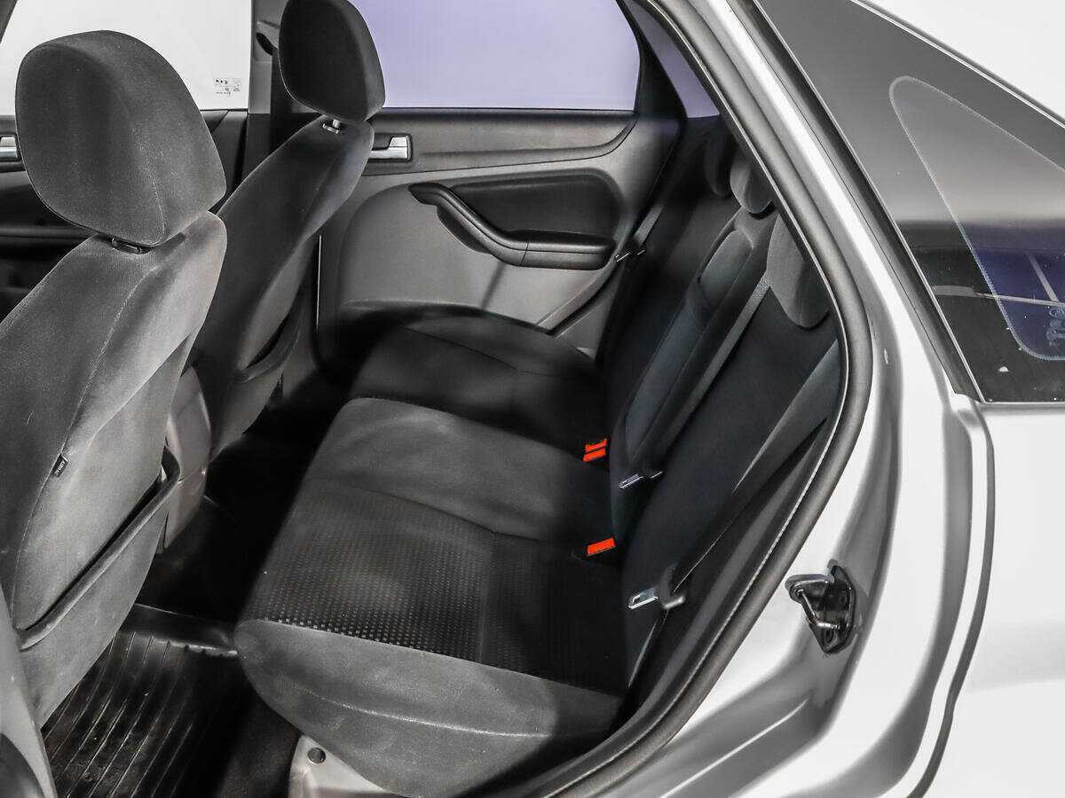 Купить Ford Focus с пробегом. Фото: #9