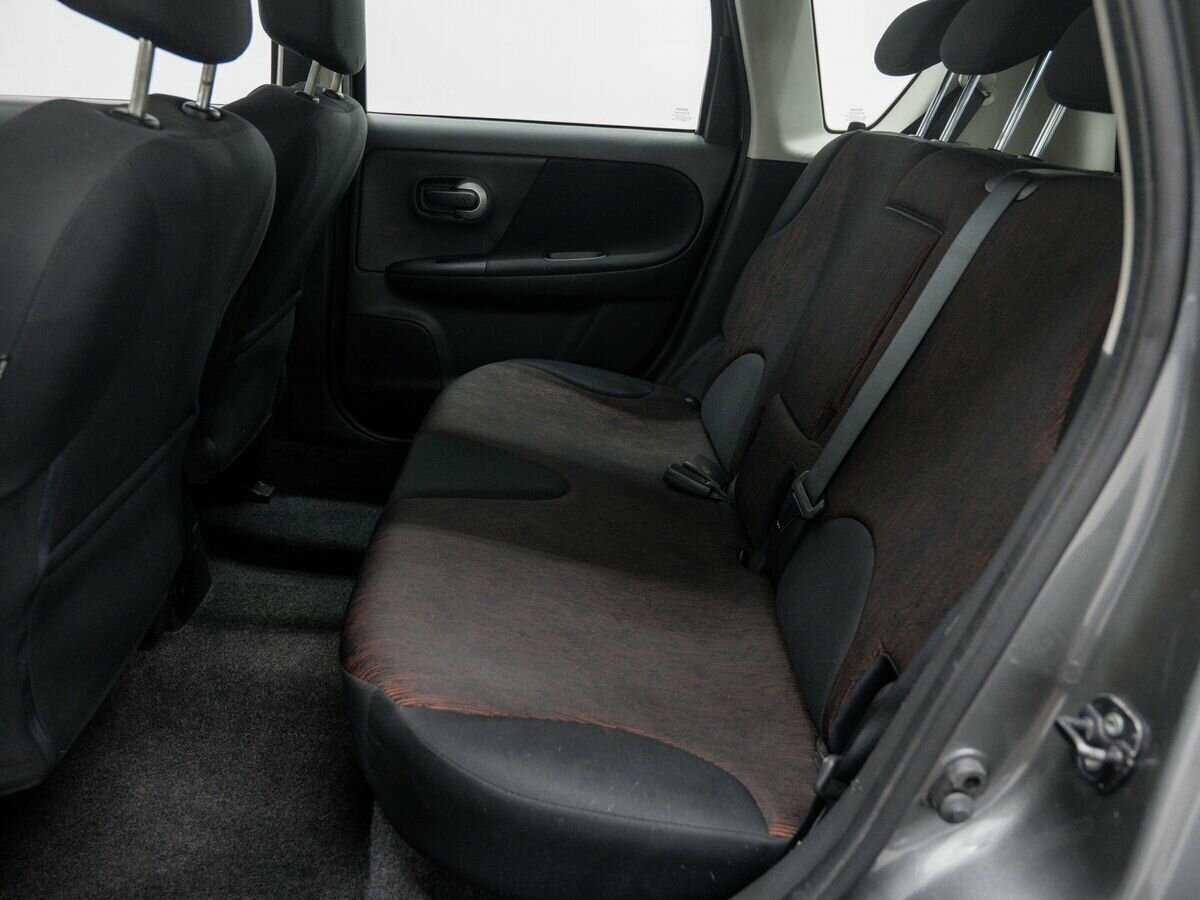 Купить Nissan Note с пробегом. Фото: #11