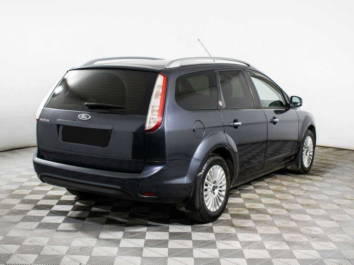 Купить Ford Focus с пробегом. Фото: #3