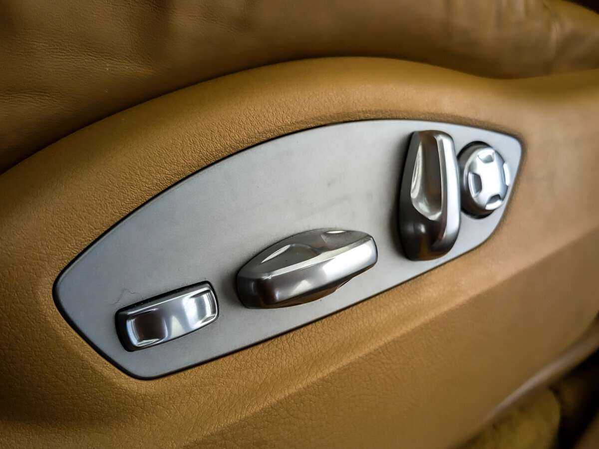 Купить Porsche Cayenne с пробегом. Фото: #18