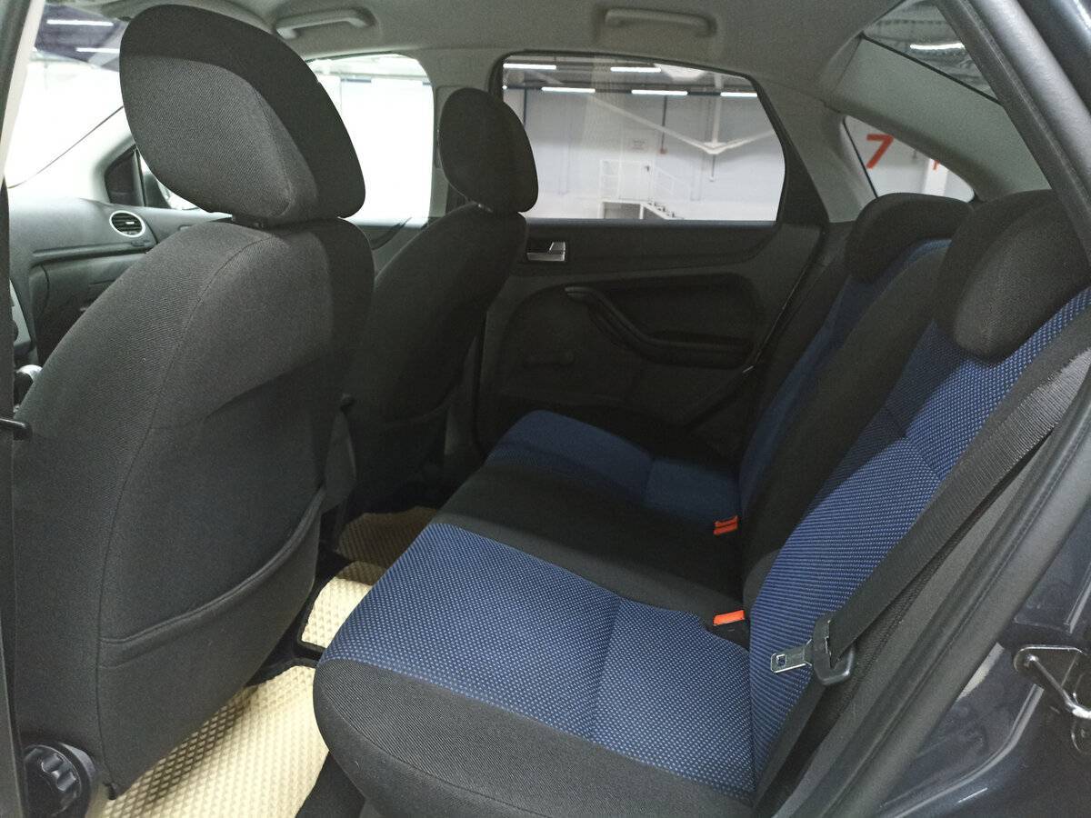 Купить Ford Focus с пробегом. Фото: #11