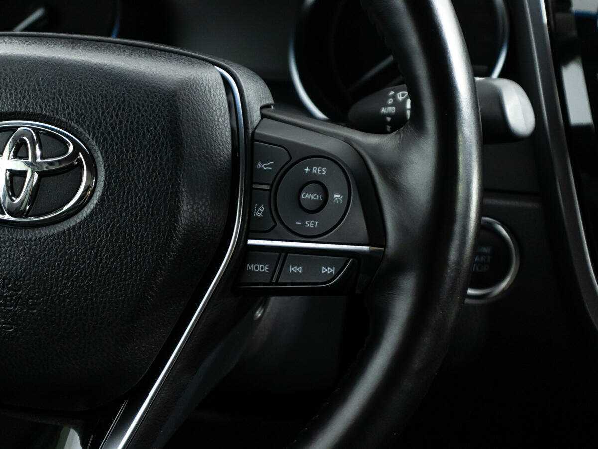 Купить Toyota Camry с пробегом. Фото: #24