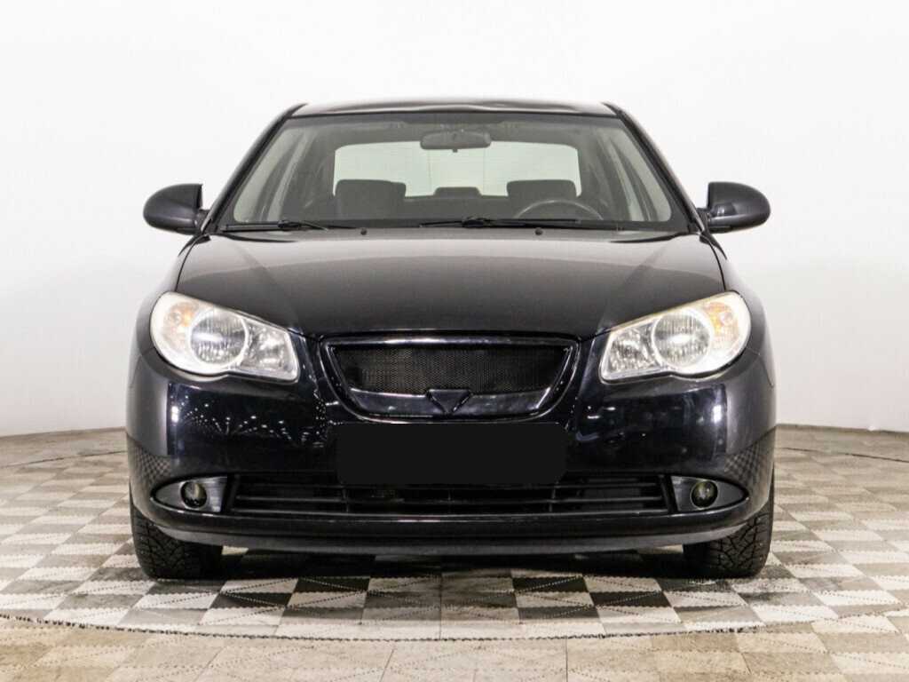 Купить Hyundai Elantra с пробегом. Фото: #1
