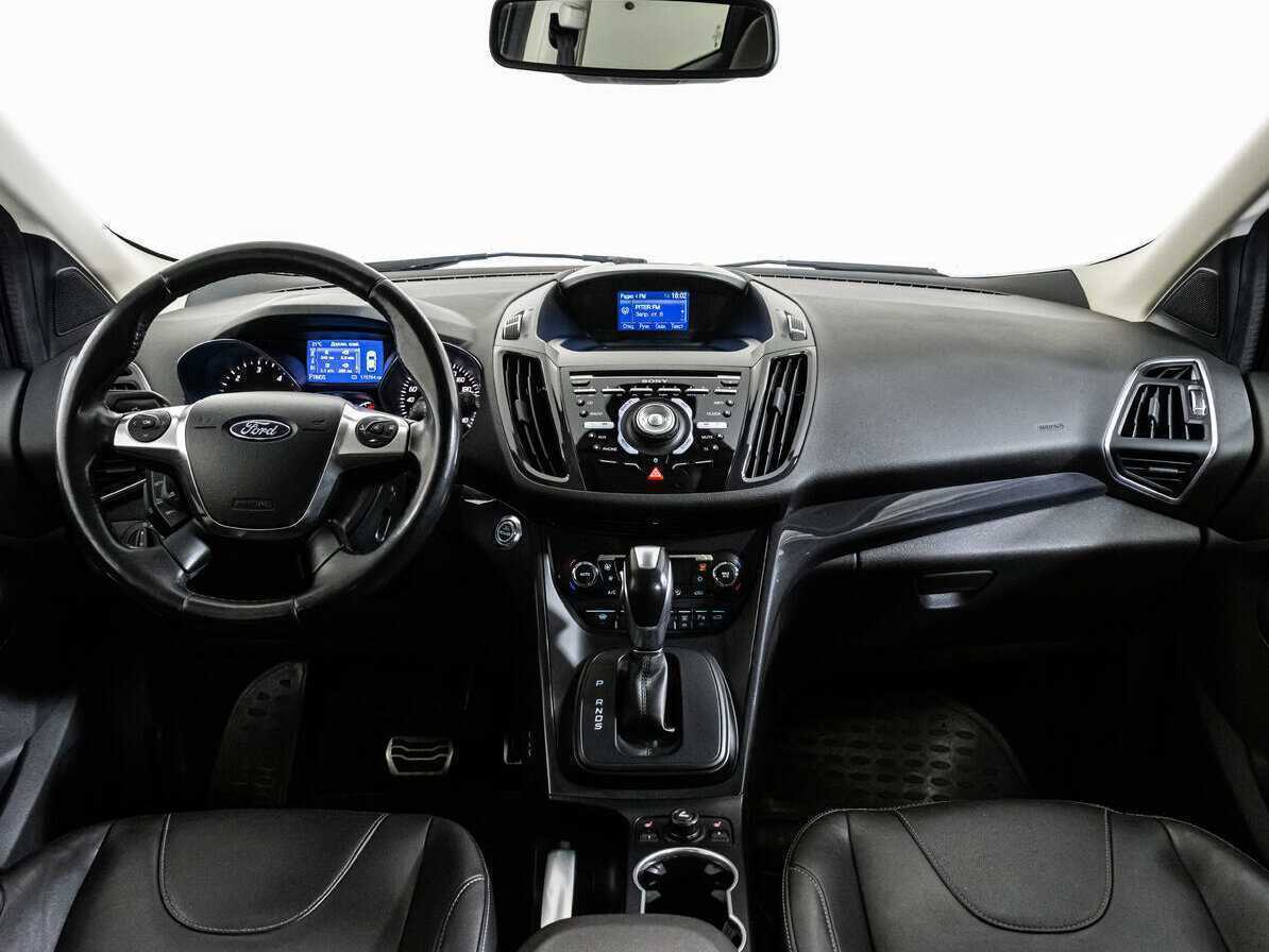 Купить Ford Kuga с пробегом. Фото: #9
