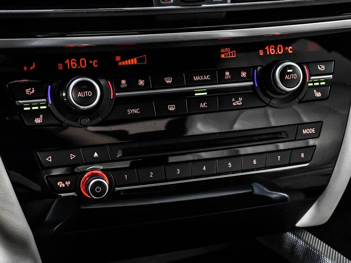 Купить BMW X5 с пробегом. Фото: #17