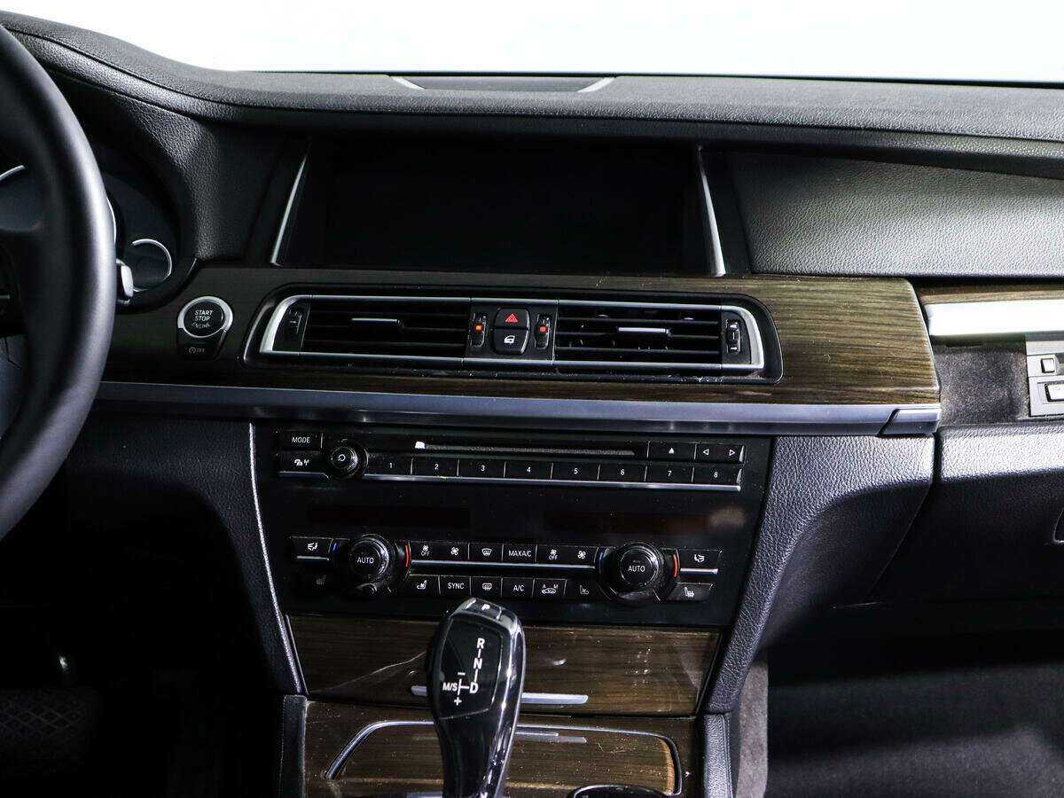 Купить BMW 7 серии с пробегом. Фото: #11
